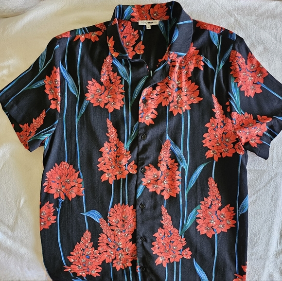 Floral men's casual button-up - Picture 2 of 4